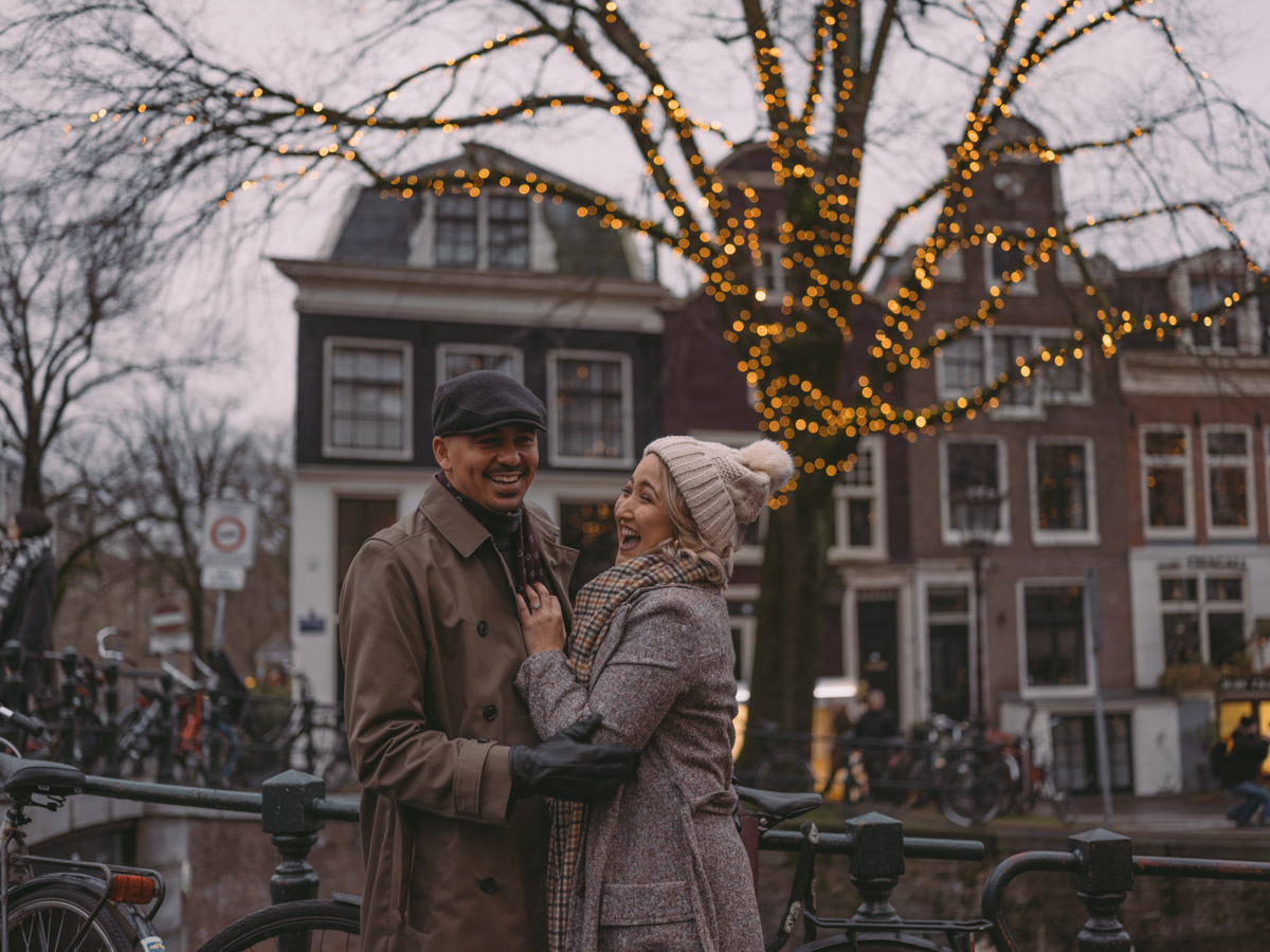 Couple's Christmas Photoshoot in Amsterdam