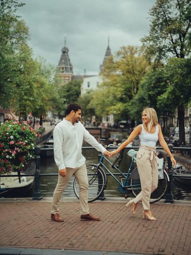 Couples engagement photoshoot in Amsterdam