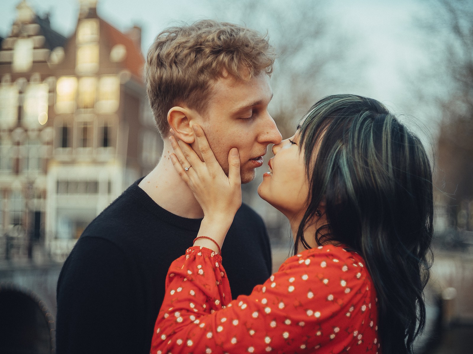 Couple Honeymoon Photoshoot In Amsterdam Rudenko Photography