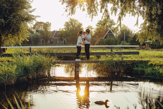 Levendige familie fotografie in Zaanse Schans